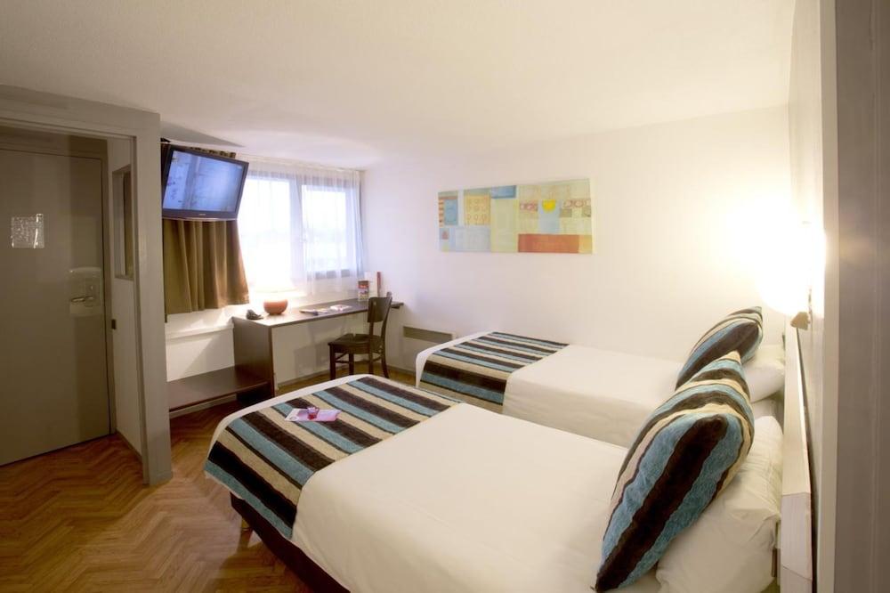 Sure Hotel By Best Western Biarritz Aeroport Экстерьер фото