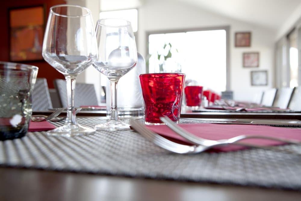 Sure Hotel By Best Western Biarritz Aeroport Экстерьер фото