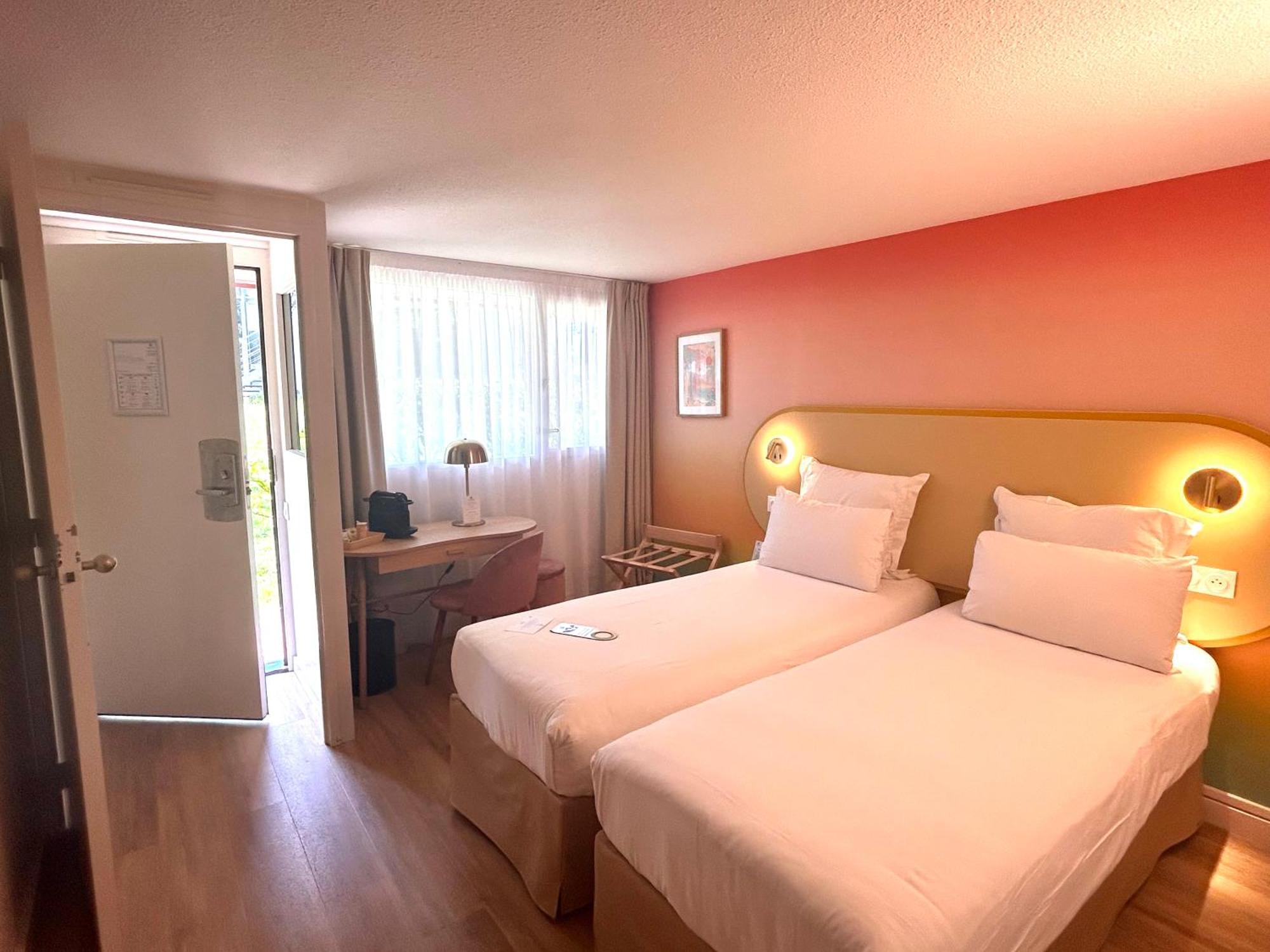 Sure Hotel By Best Western Biarritz Aeroport Экстерьер фото
